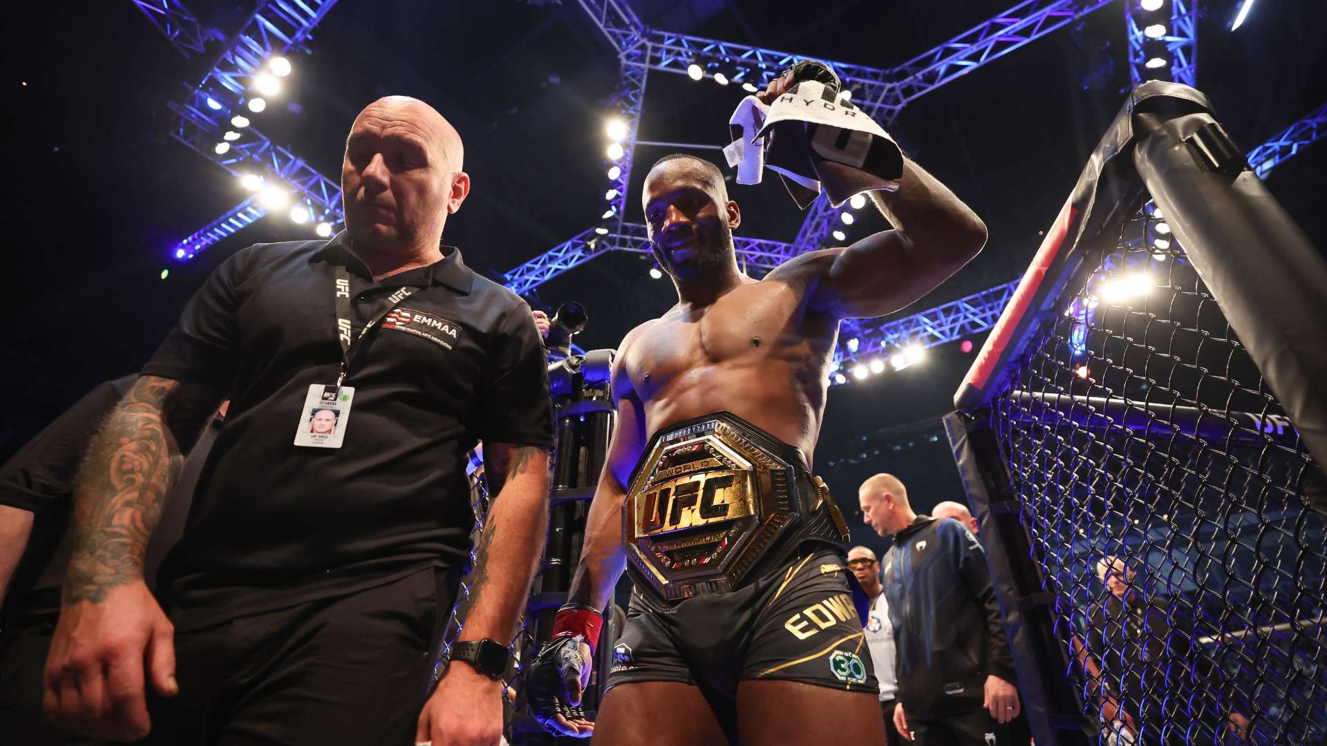 管理层的决 管理层的决