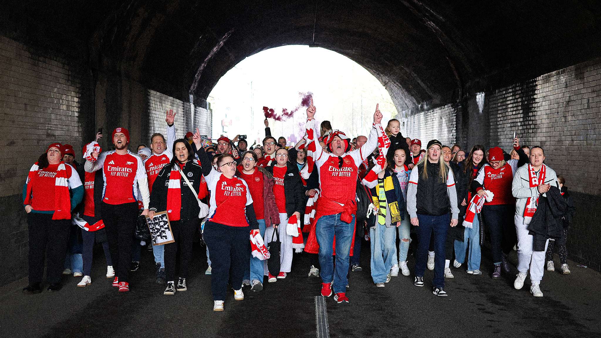 阿森納官方發表喜訊！薩卡榮登金球獎候選名單！.